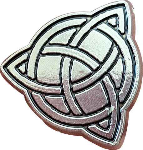 LP22 -  Trinity Knot Lapel Pin